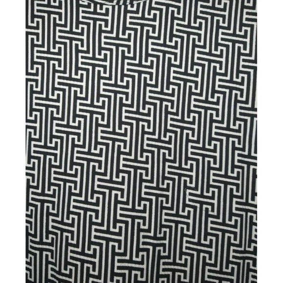 Elegant Black and white Monogram color block Blouse Plus Size 1X & 3X - Picture 4 of 8